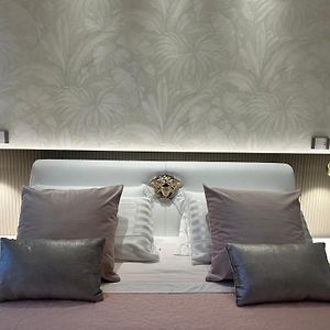 Kamer met een Queen Size Bed